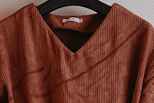 メチャカリの服は安っぽい